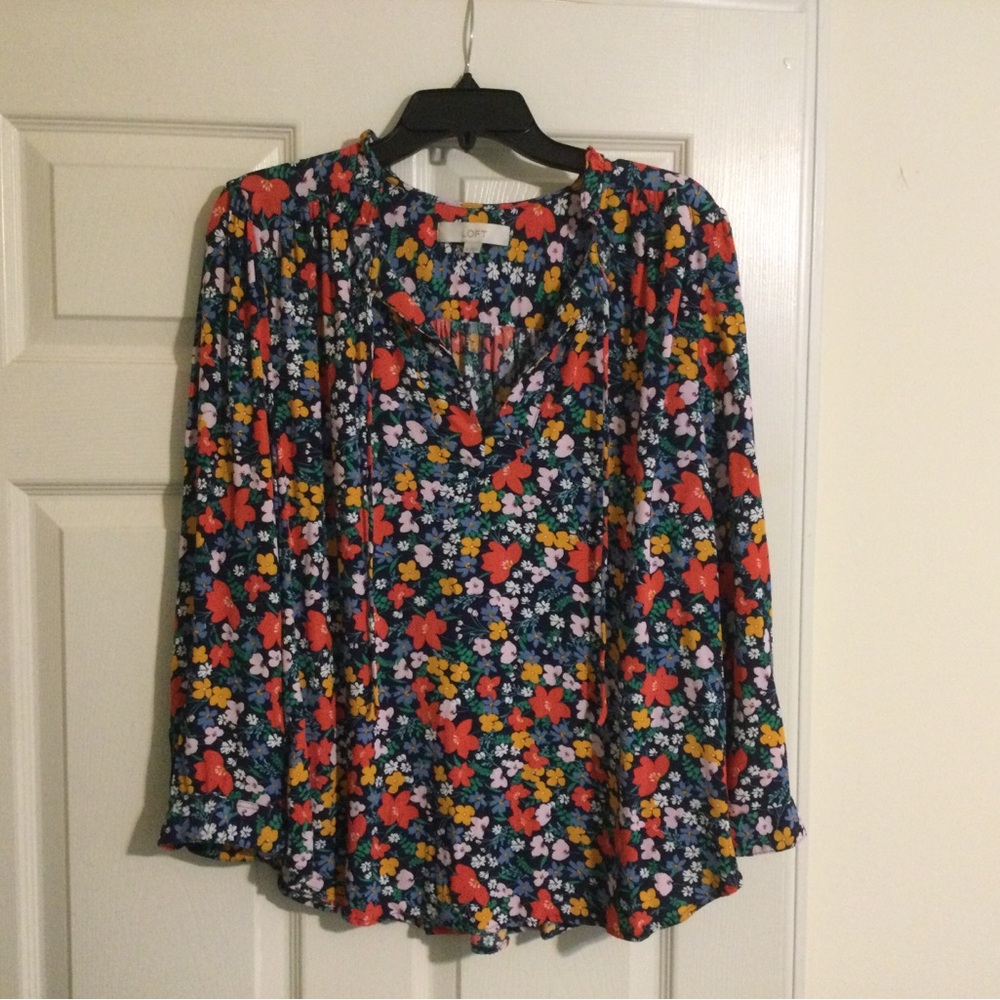 Loft blouse 3/4 sleeves small V-neck with ties.